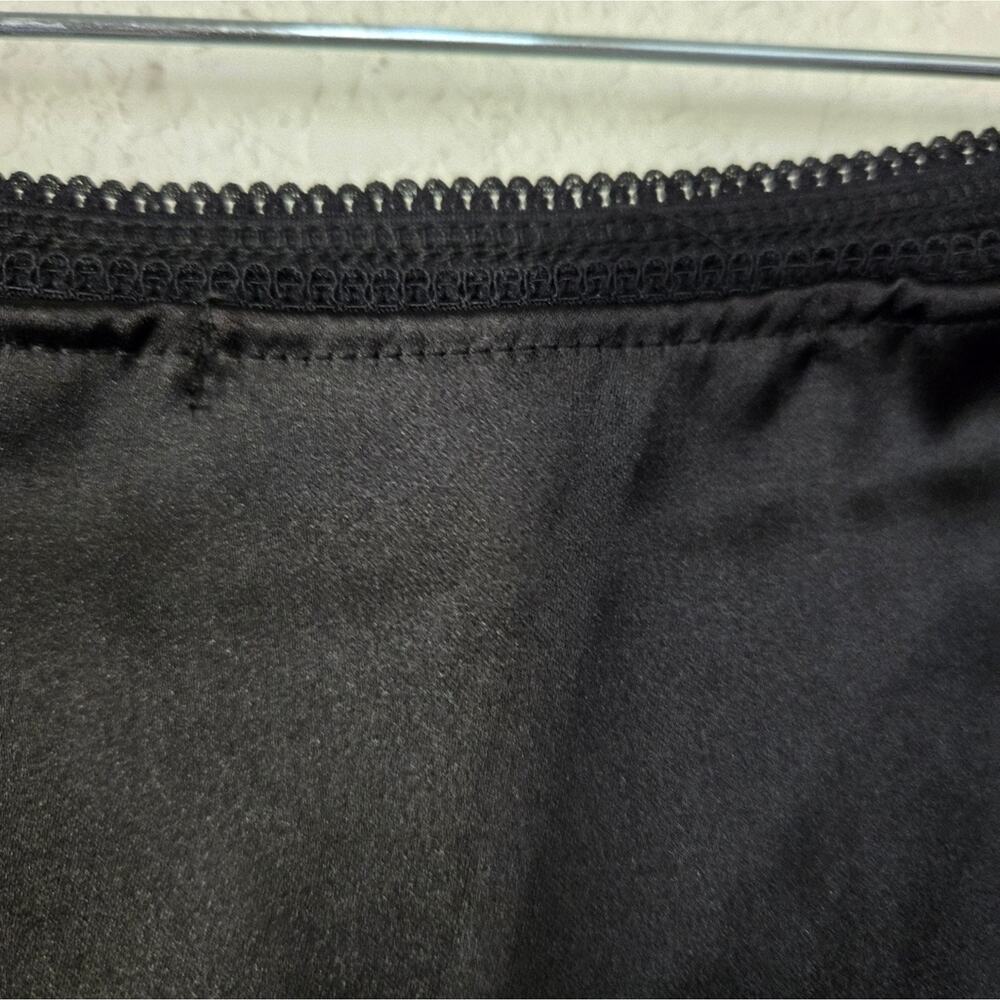 Urban Outfitters Kimchi Blue Jensen Satin Fluted Maxi Skirt Size XS NWT - Picture 11 of 14